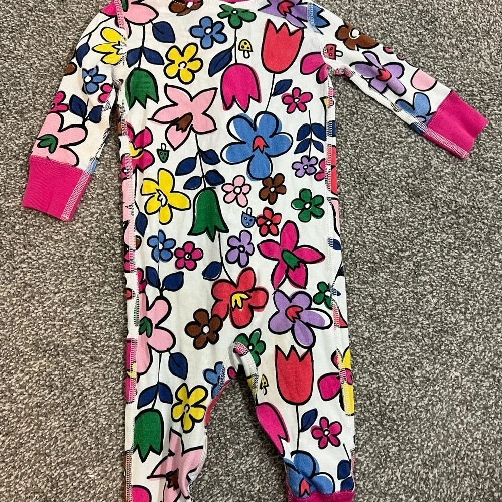Hanna Andersson Floral Kids One Piece pajamas 6-12 months